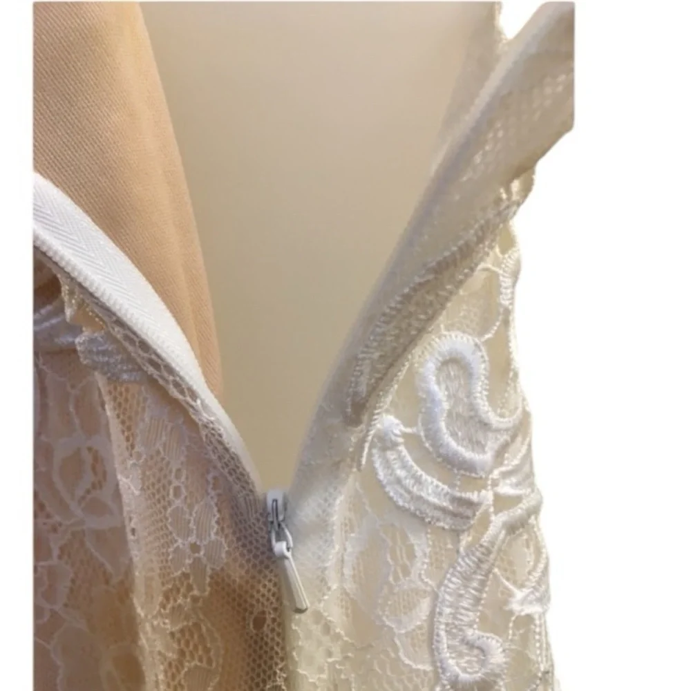 Mignon Sexy Lace White Nude Formal Dress - Picture 7 of 16